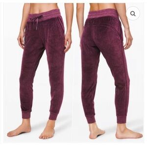lululemon velvet joggers size 6